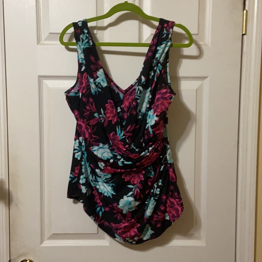 DDD Cup Slender Wrap Skirted One Piece Swimsuit